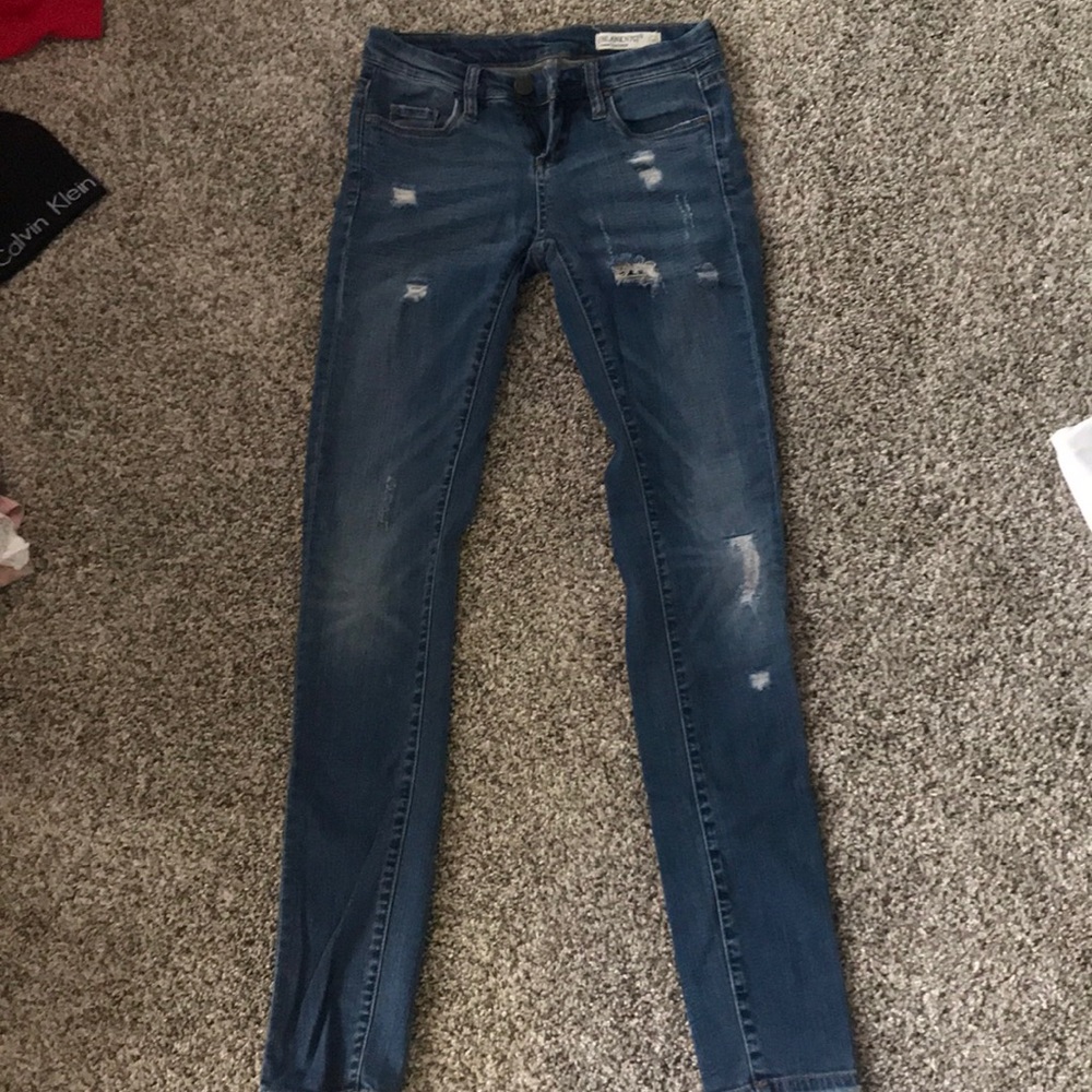 medium wash denim jeans